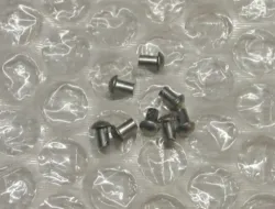 NITTE 2,6 X 6 MM.