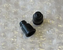 GUMMIHÆTTE FOR TÆNDSPOLE OG KABEL