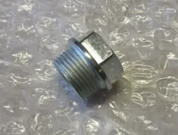 CENTRERSKRUE ALUMINIUM M22 X 1,5 CNC FRÆST