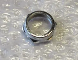 MØTRIK M26 X 1 MM.