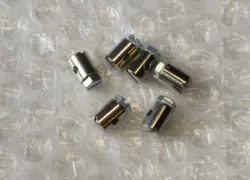 KABEL NIPPEL MED SKRUE, 7 X 9 MM.