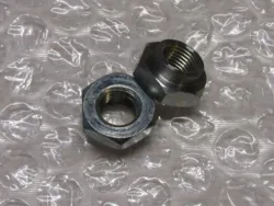 SPECIAL MØTRIK KOBLING MAXI K M10 X 1 MM.