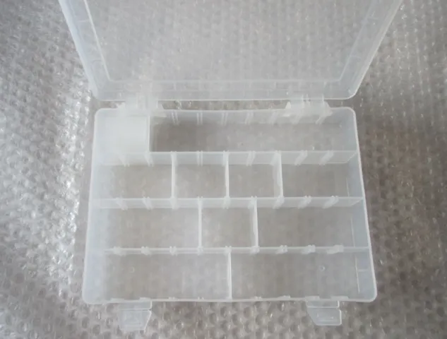 SORTERINGS BOX, VARIABEL RUM, 250X185X40 MM.