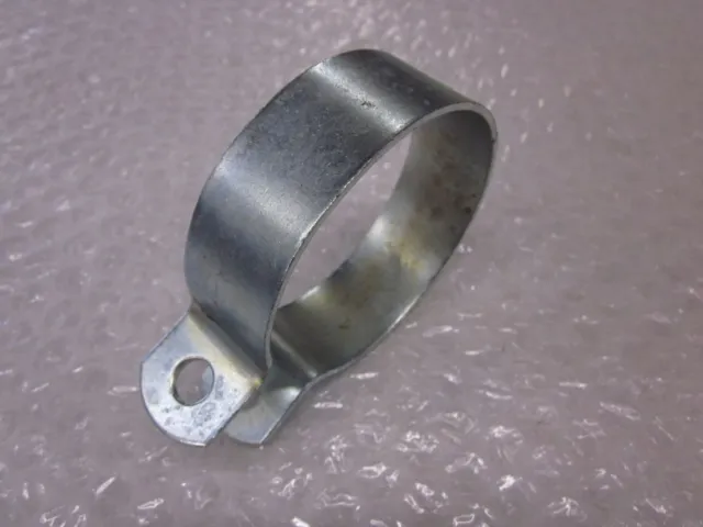UDSTØDNINGS CLAMP Ø70 x 24 MM. GALAVANISERET