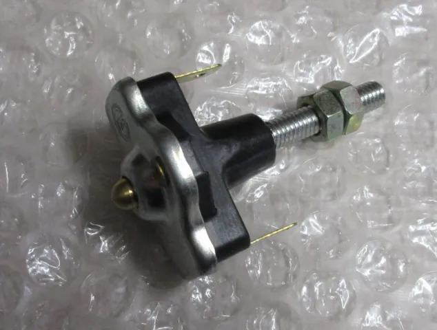 KONTAKT, BREMSELYS, MED LIGE TERMINALER