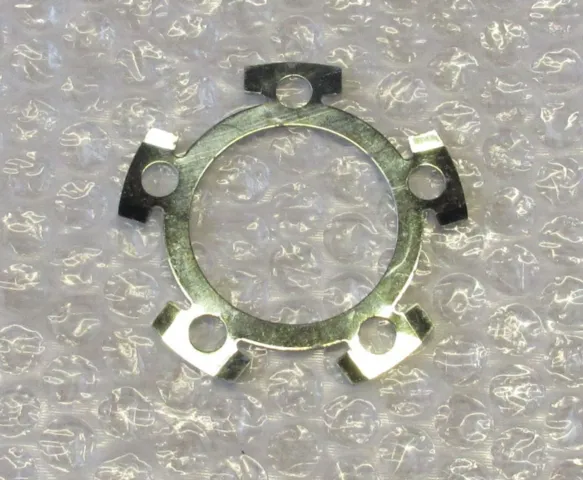 LÅSEPLADE, BAGTANDHJUL