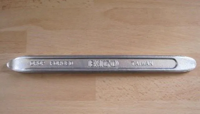 DÆKJERN, KRAFTIG MODEL, 240 MM. 1 STK