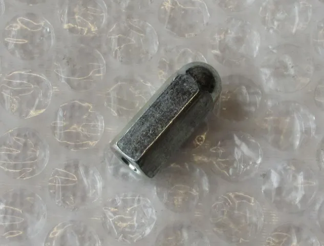 CYLINDERMØTRIK M6