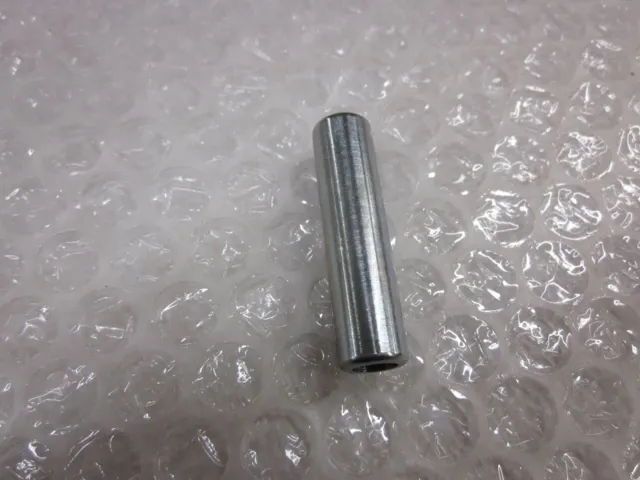 CYLINDER MØTRIK M6 X 40 MM. UNBRAKO