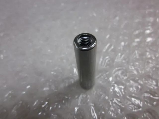 CYLINDER MØTRIK M6 X 40 MM. UNBRAKO