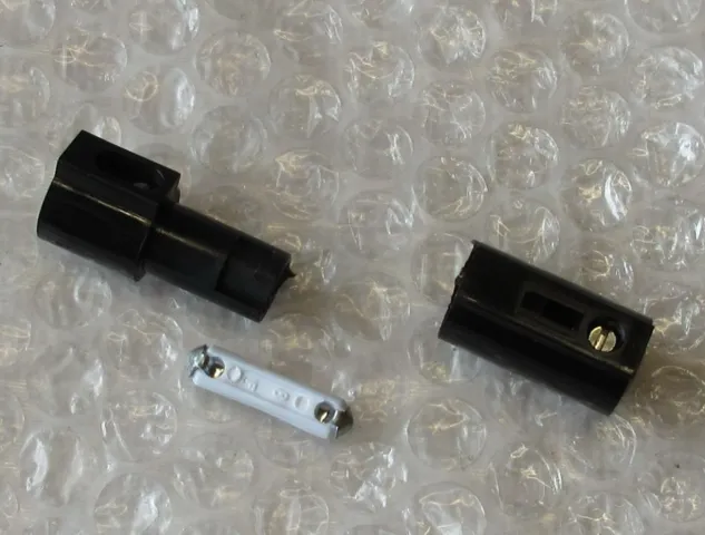 SIKRINGS HOLDER, HELLA