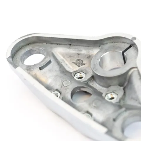 TOPPLADE VED FORGAFFEL, MONZA OG VZ50