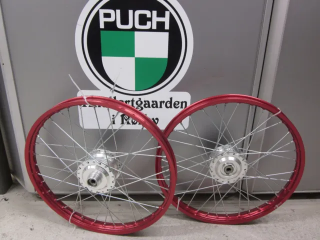 EGERHJULSÆT, 17" RØD ELOXERET 17 x 1,20, PUCH MAXI