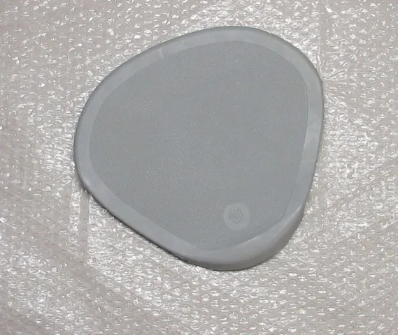 "BATEGU" MODEL SADEL GUMMI, GRÅ
